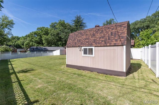 1204 Hobson Drive, Ferguson, MO 63135