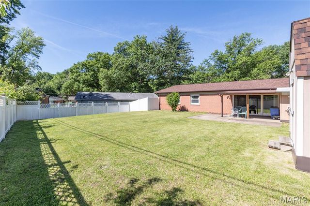 1204 Hobson Drive, Ferguson, MO 63135