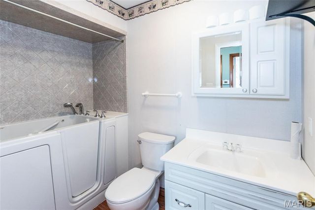 1204 Hobson Drive, Ferguson, MO 63135