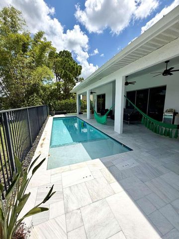 120 SARATOGA Boulevard W, Royal Palm Beach, FL 33411