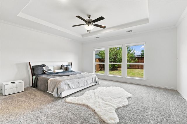 524 Long Meadow Drive, Haslet, TX 76052