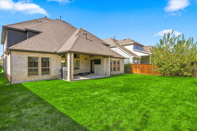 524 Long Meadow Drive, Haslet, TX 76052