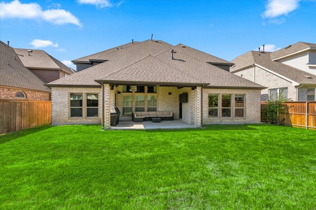 524 Long Meadow Drive, Haslet, TX 76052