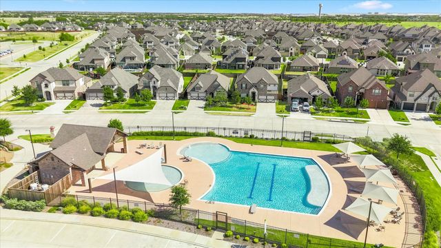 524 Long Meadow Drive, Haslet, TX 76052