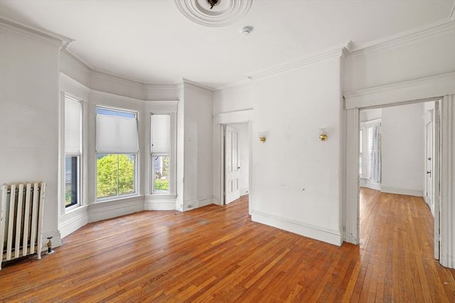 106 Ellery St, Cambridge, MA 02138