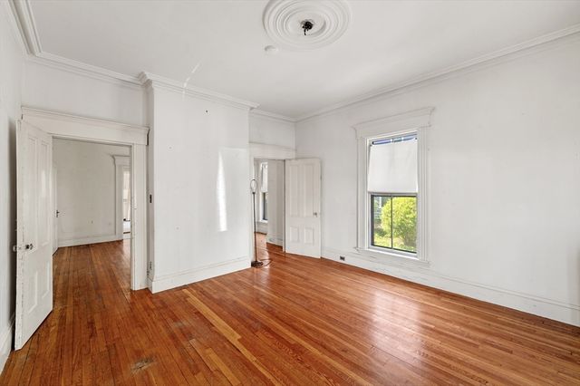 106 Ellery St, Cambridge, MA 02138