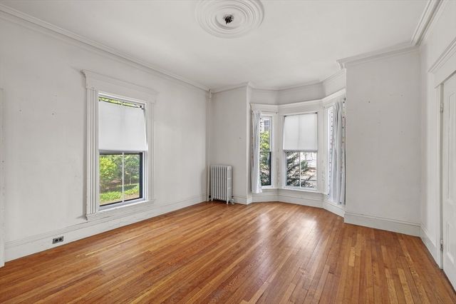 106 Ellery St, Cambridge, MA 02138