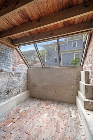 106 Ellery St, Cambridge, MA 02138