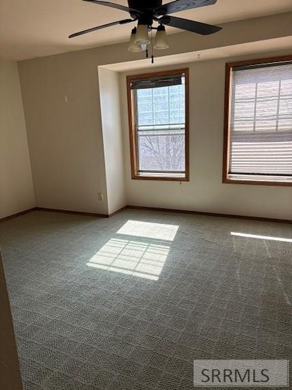 Image 11 of property listing at 2412 S St Clair Avenue # 10, Idaho Falls, ID 83404