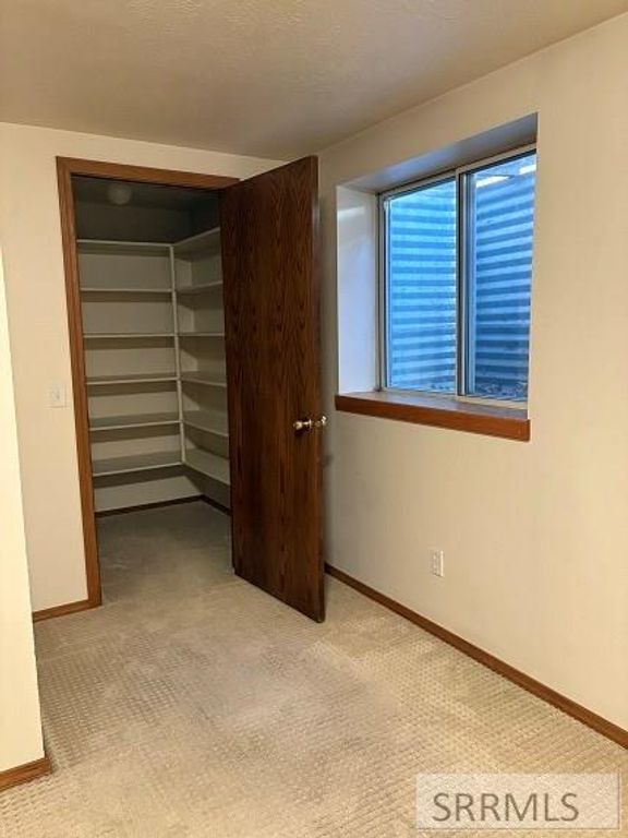 Image 23 of property listing at 2412 S St Clair Avenue # 10, Idaho Falls, ID 83404