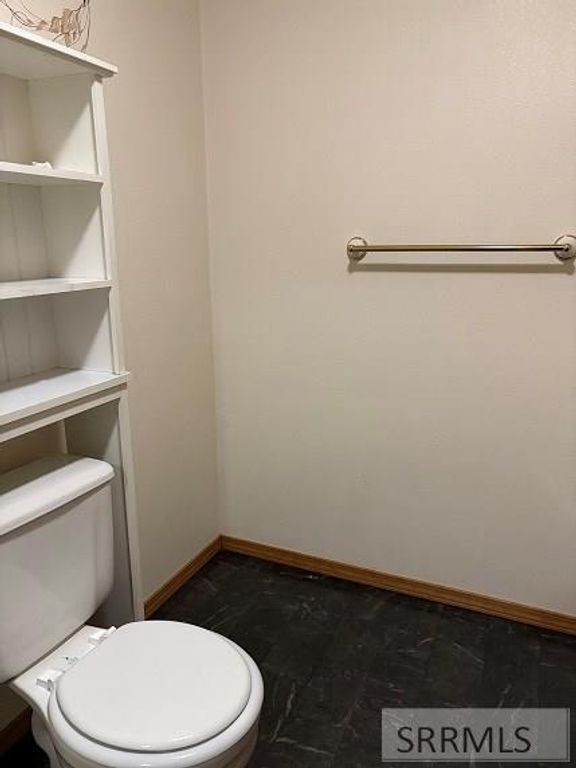 Image 26 of property listing at 2412 S St Clair Avenue # 10, Idaho Falls, ID 83404