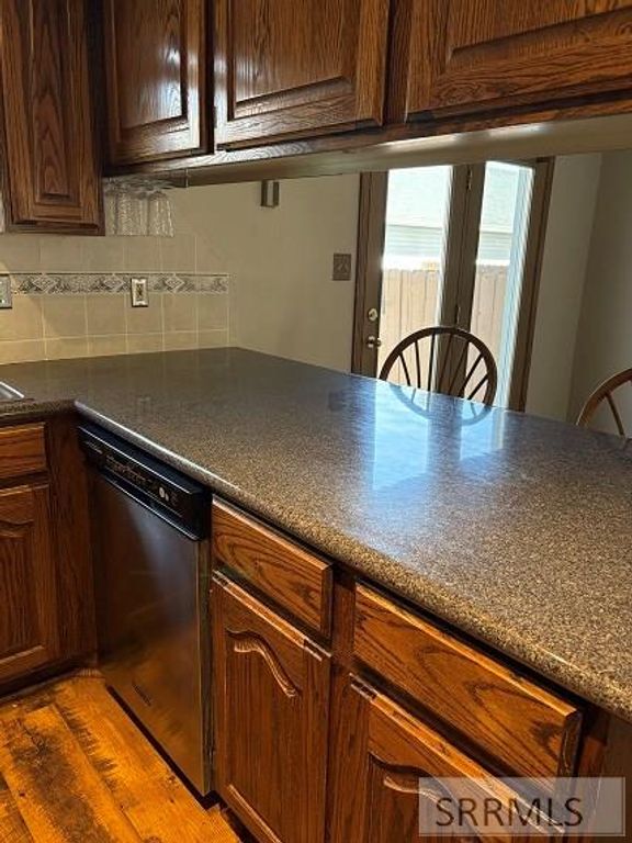 Image 32 of property listing at 2412 S St Clair Avenue # 10, Idaho Falls, ID 83404