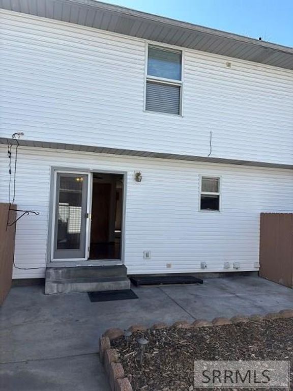 Image 36 of property listing at 2412 S St Clair Avenue # 10, Idaho Falls, ID 83404