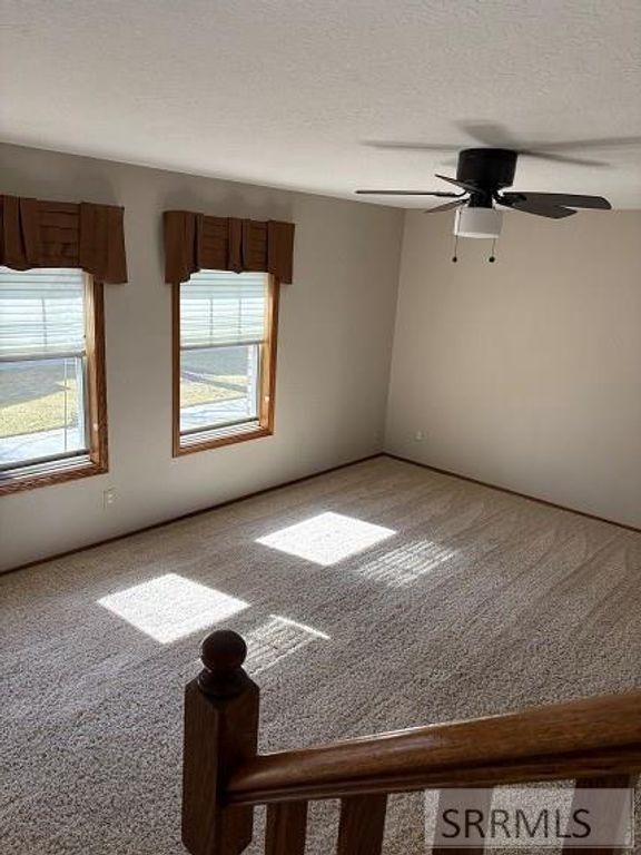 Image 4 of property listing at 2412 S St Clair Avenue # 10, Idaho Falls, ID 83404