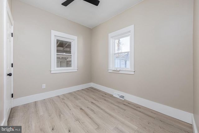 581 N BROADWAY, Deepwater, NJ 08023