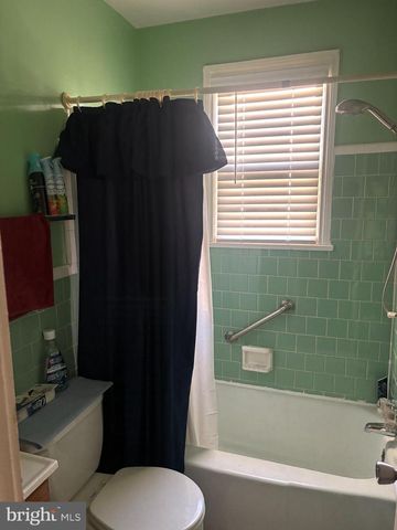 1716 QUARTER AVE, Capitol Heights, MD 20743