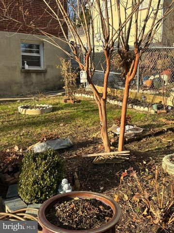 1716 QUARTER AVE, Capitol Heights, MD 20743