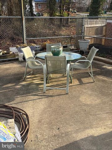 1716 QUARTER AVE, Capitol Heights, MD 20743