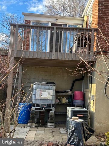 1716 QUARTER AVE, Capitol Heights, MD 20743