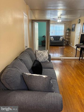 1716 QUARTER AVE, Capitol Heights, MD 20743