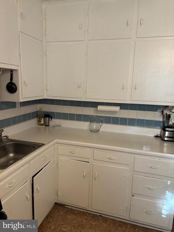 1716 QUARTER AVE, Capitol Heights, MD 20743