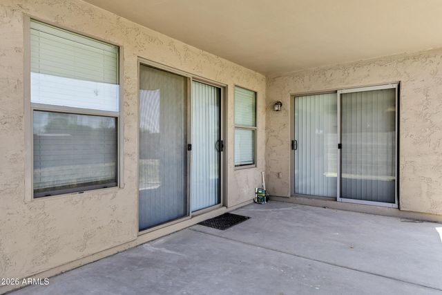 41192 N VINE Avenue, San Tan Valley, AZ 85140