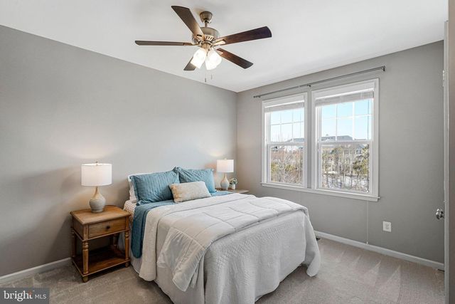 24636 GREYSTEEL SQ, Aldie, VA 20105