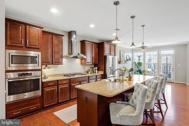 24636 GREYSTEEL SQ, Aldie, VA 20105