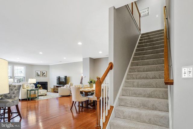 24636 GREYSTEEL SQ, Aldie, VA 20105