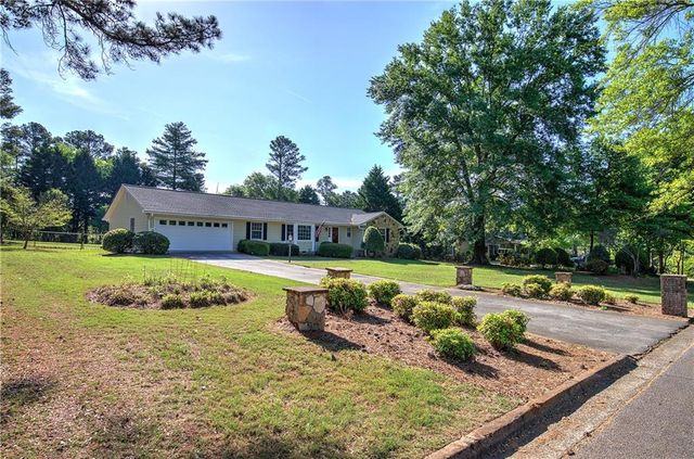 18 Alpine Drive, Cartersville, GA 30120