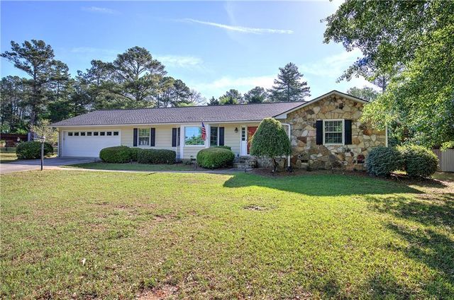 18 Alpine Drive, Cartersville, GA 30120