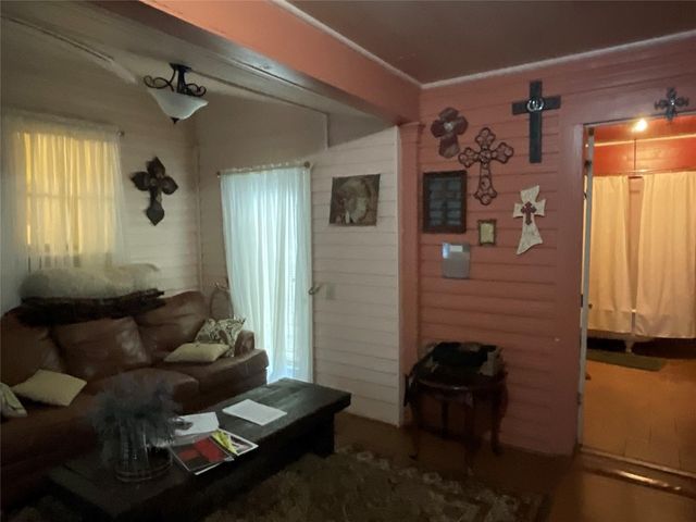 14394 Us Highway 90a W, Gonzales, TX 78629