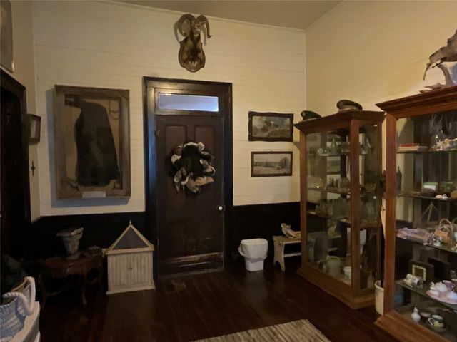 14394 Us Highway 90a W, Gonzales, TX 78629