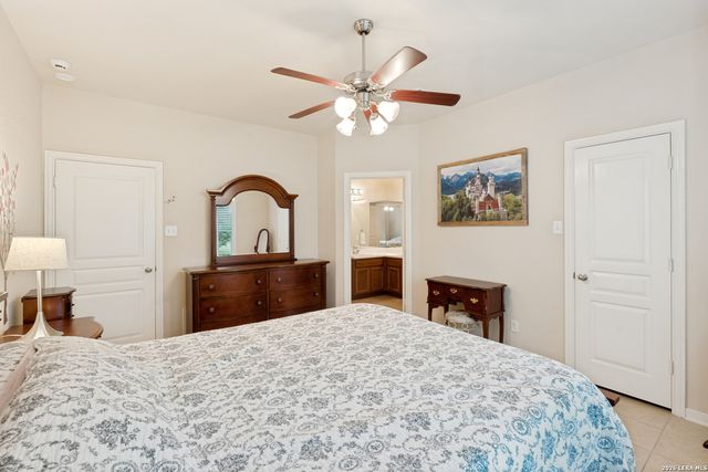 422 Weatherby Dr, Spring Branch, TX 78070