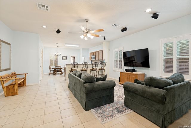 422 Weatherby Dr, Spring Branch, TX 78070