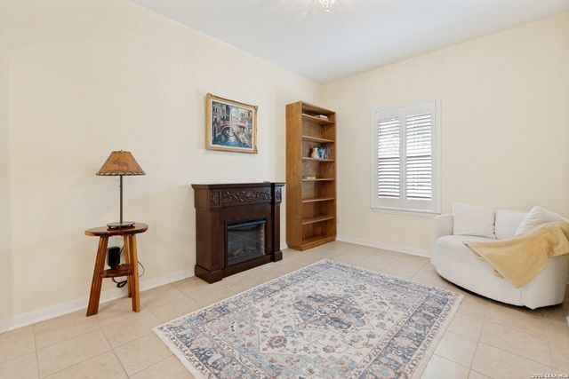 422 Weatherby Dr, Spring Branch, TX 78070