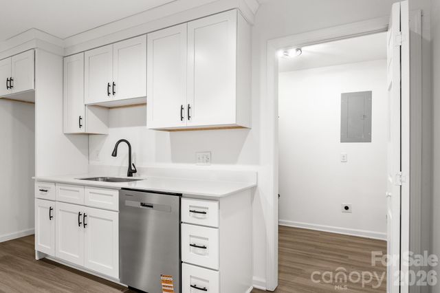 220 Valleybrook Lane, Troutman, NC 28166