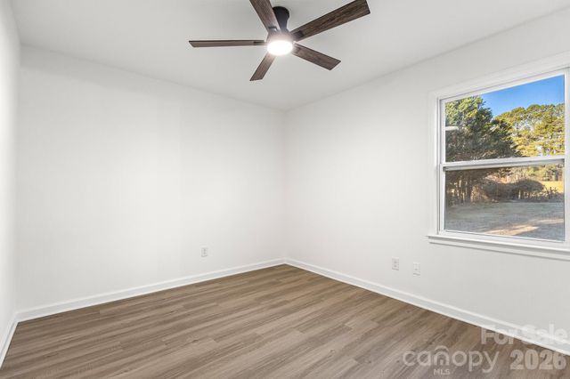 220 Valleybrook Lane, Troutman, NC 28166