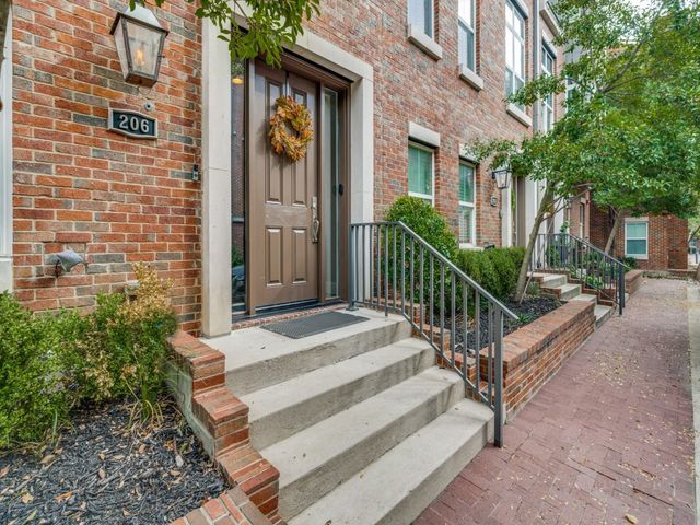 7700 Eastern Avenue 206, Dallas, TX 75209