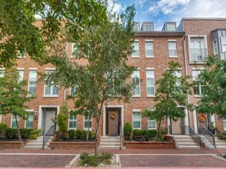 7700 Eastern Avenue 206, Dallas, TX 75209