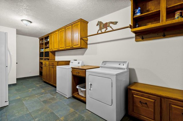 1109 Soda Loop E, Livingston, TX 77351