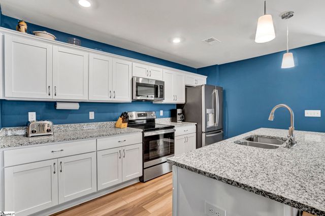 404 Anna Gray Circle, Easley, SC 29640