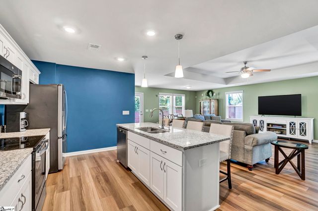 404 Anna Gray Circle, Easley, SC 29640