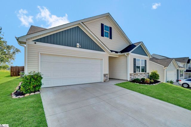 404 Anna Gray Circle, Easley, SC 29640