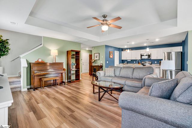 404 Anna Gray Circle, Easley, SC 29640
