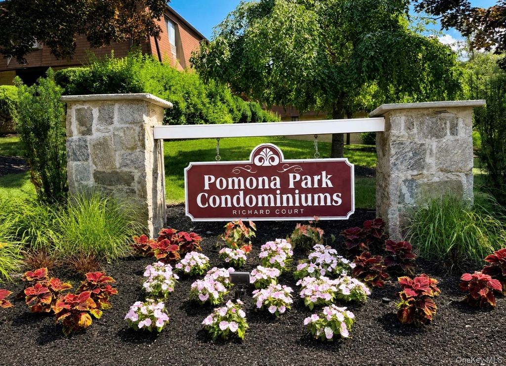 376 Richard Court, Pomona, NY 10970