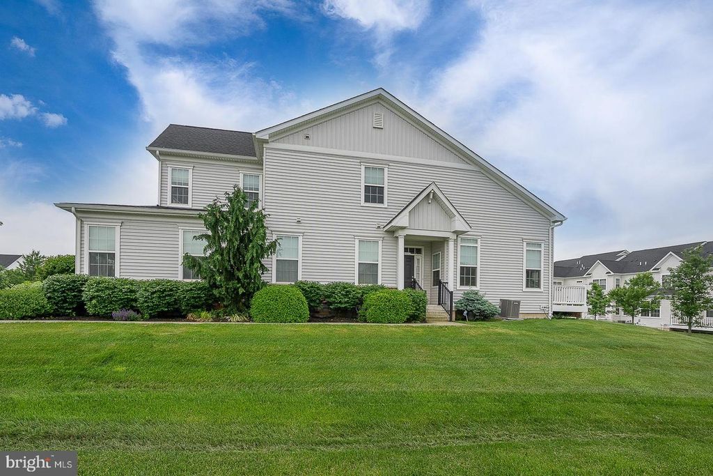 453 BARCLAYS WAY, Phoenixville, PA 19460