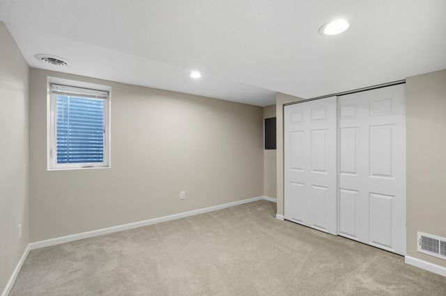 4826 Idaho Avenue N, Crystal, MN 55428