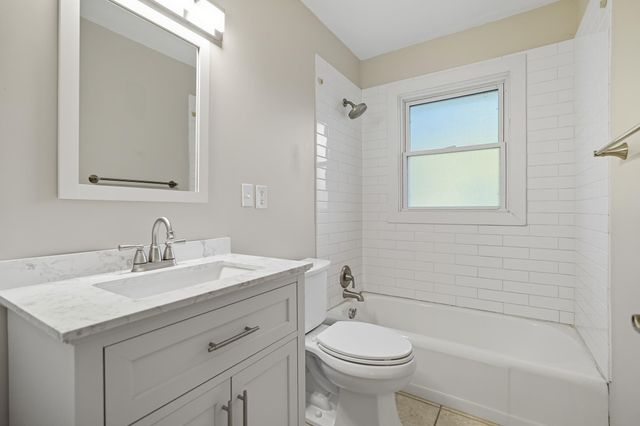 4826 Idaho Avenue N, Crystal, MN 55428