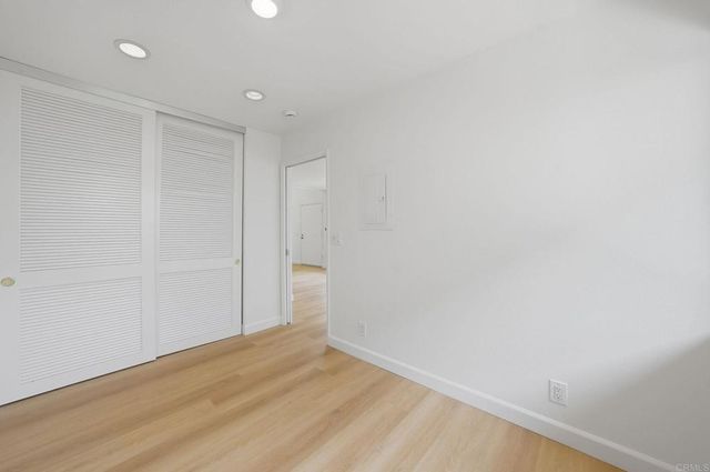 8210 Caminito Modena, La Jolla, CA 92037